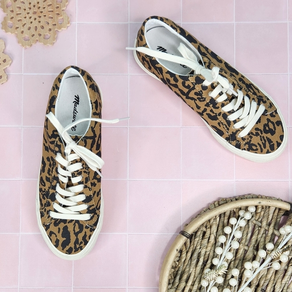 Madewell Sidewalk Low-Top Sneakers in Leopard Print Recycled Canvas - Picture 2 of 9